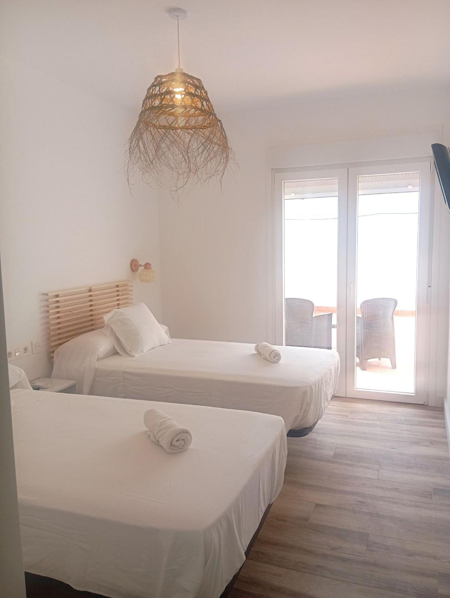 Hostal Casa Emilio Almería Esterno foto