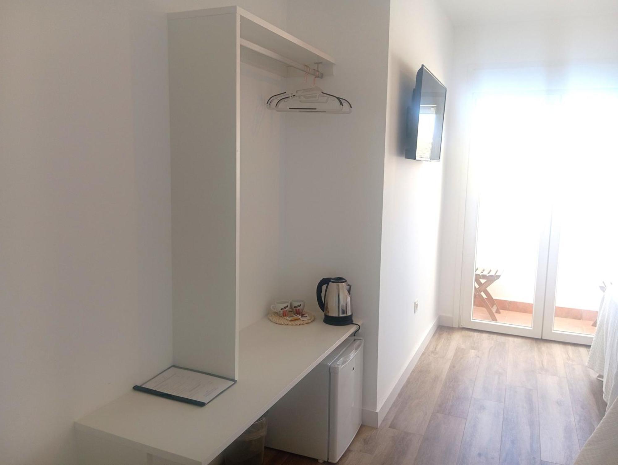 Hostal Casa Emilio Almería Esterno foto