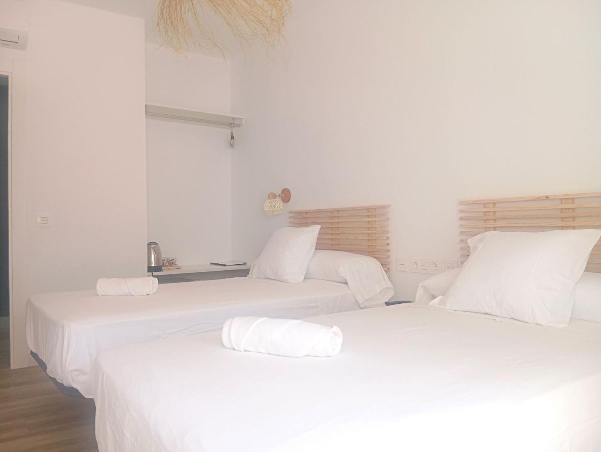 Hostal Casa Emilio Almería Esterno foto