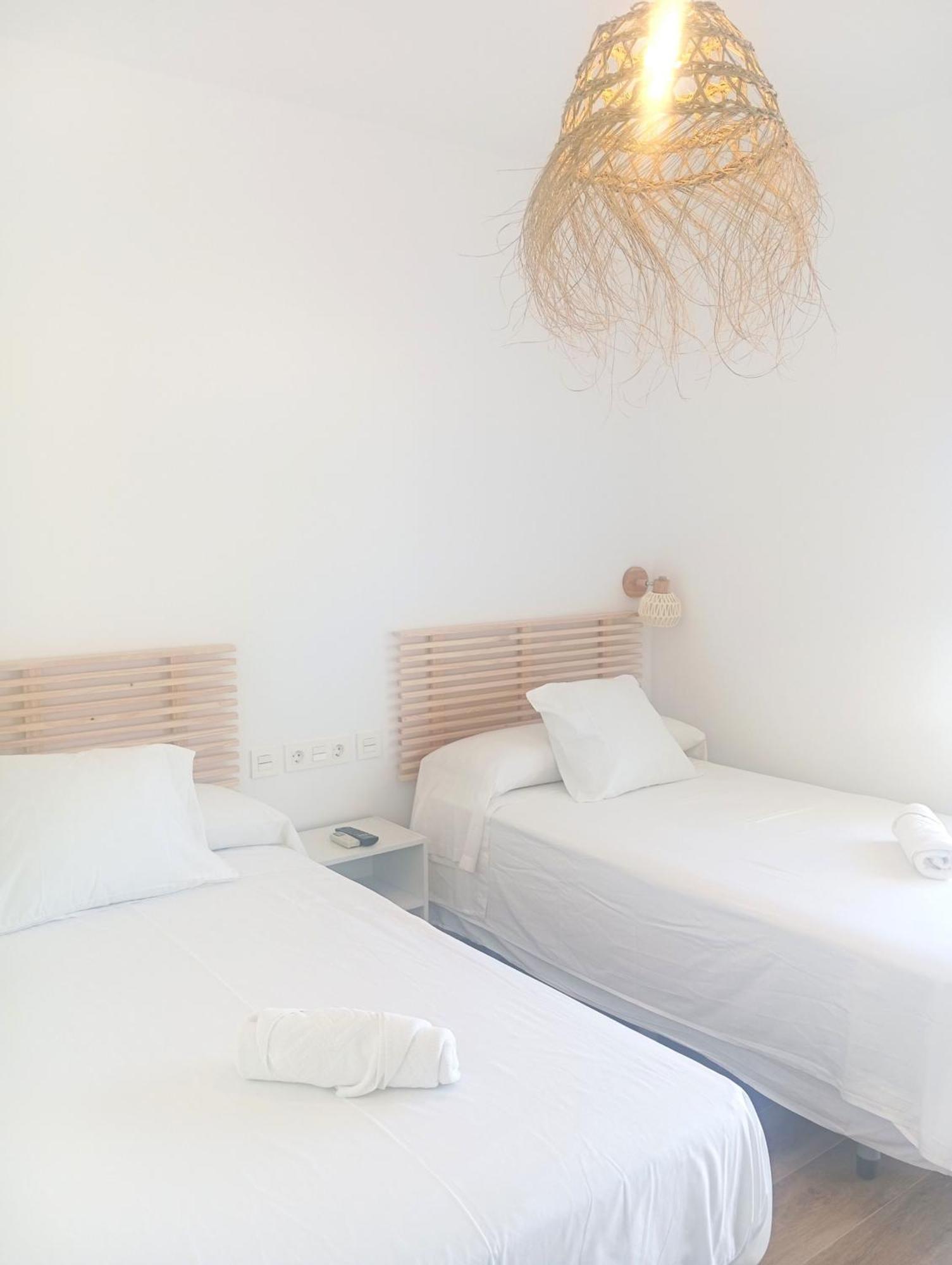 Hostal Casa Emilio Almería Esterno foto