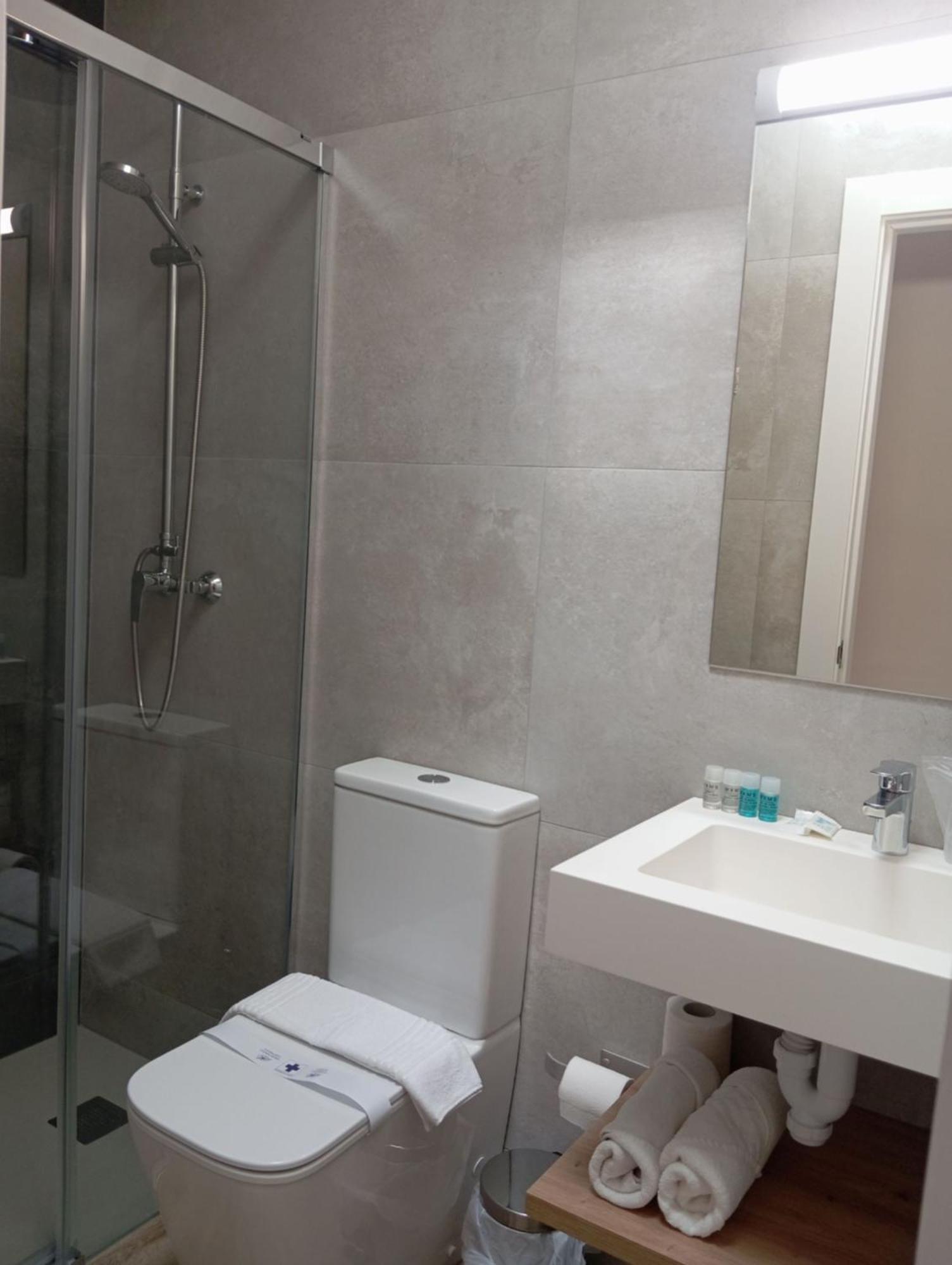 Hostal Casa Emilio Almería Esterno foto
